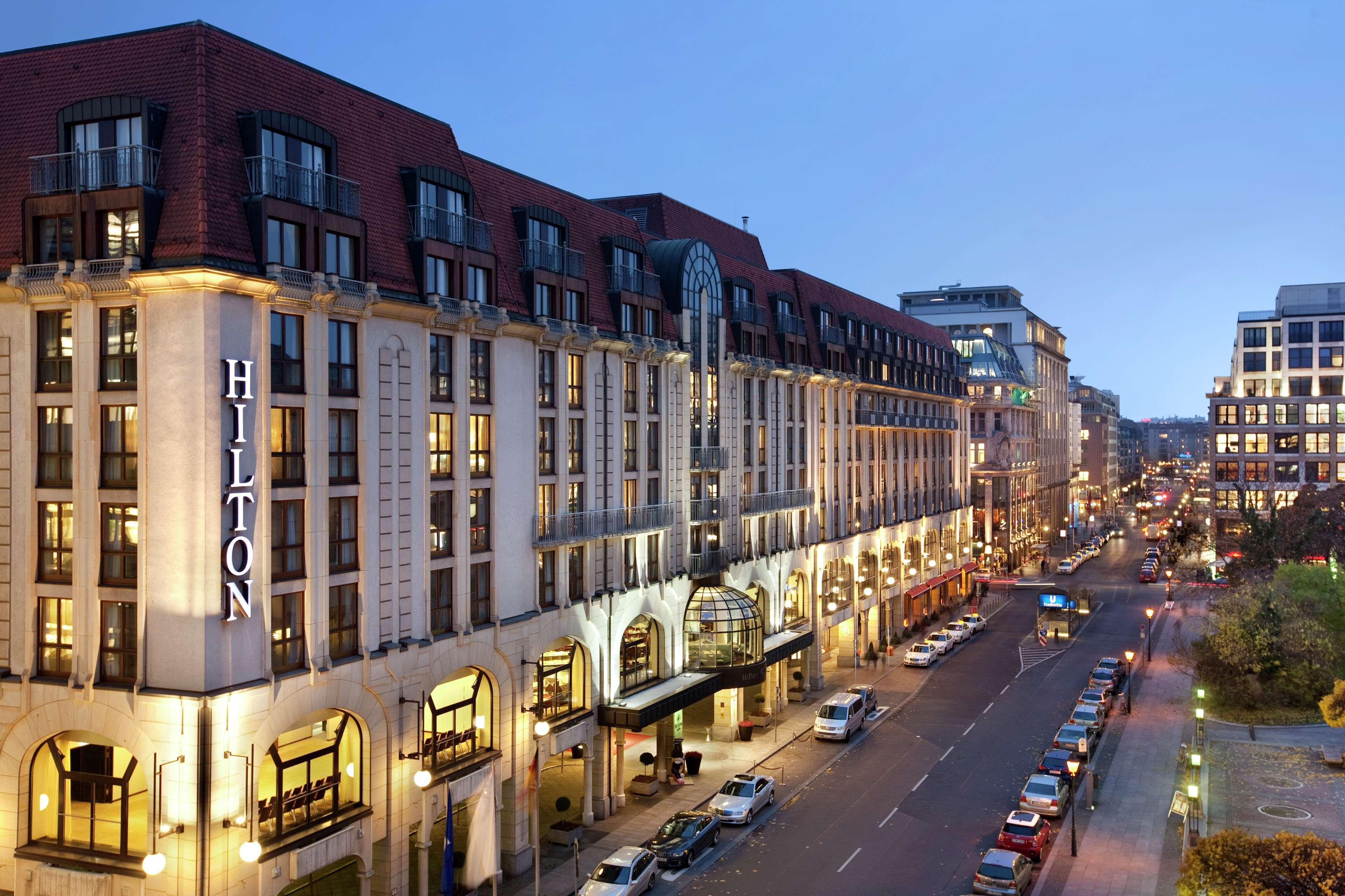 Hilton Berlin Hotel Bagian luar foto